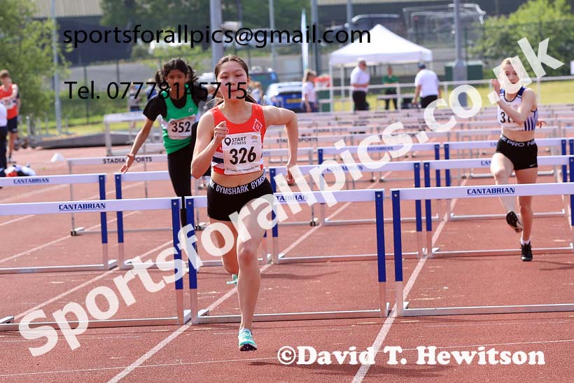 Girls Under-15s Hurdles, 2024 North Eastern Track and Field Champs., Middlesbrough.  Photo: David T. Hewitson/Sports for All Pics